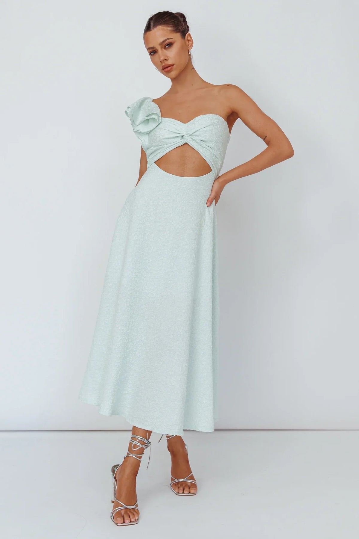 Jolina Ruffle Shoulder Midi Dress Mint